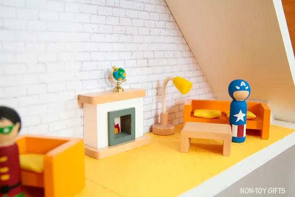 DIY superhero house Captain America