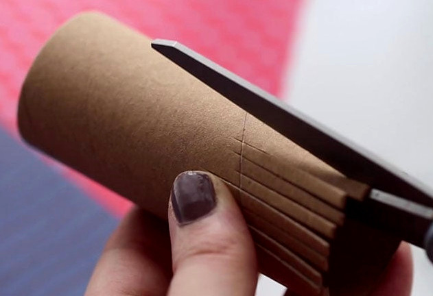Cut Slits into Paper Roll