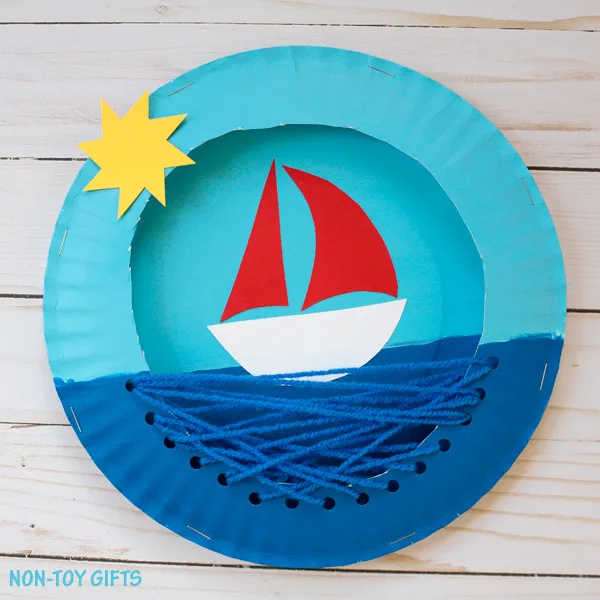 Paper plate boat craft for kids to make this summer