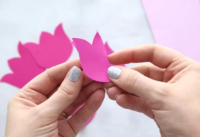Make a Paper Tulip