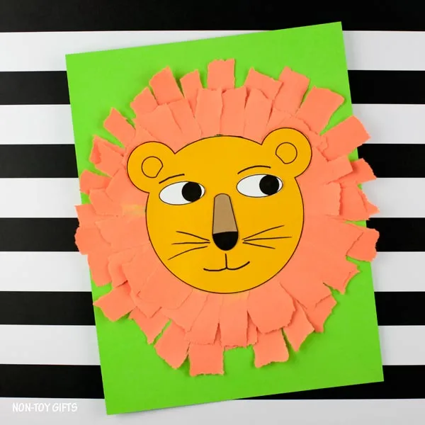 Lion Paper Hat Printable – DIY Animal Party Hat For Kids – Non-Toy Gifts