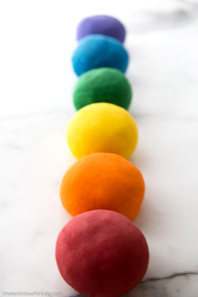 How to Make Playdough