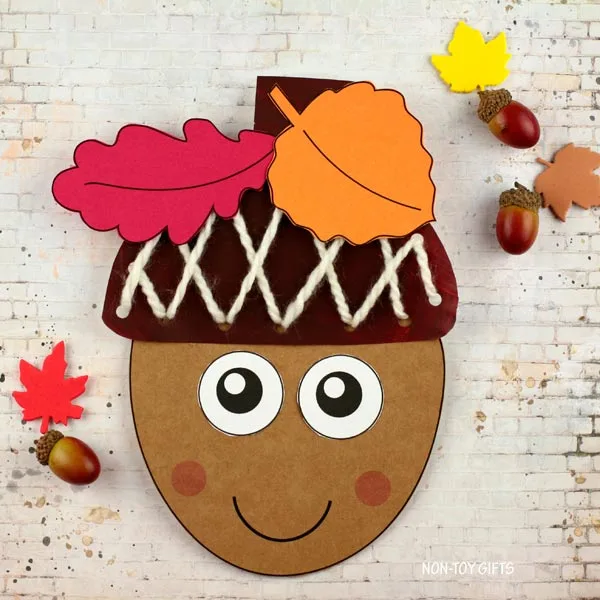 paper plate acorn craft