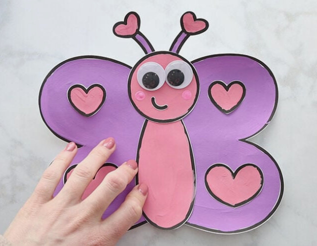Create Pink Cheeks on the Love Bugs