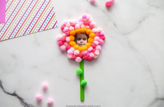Pom Pom Flower Craft for Kids