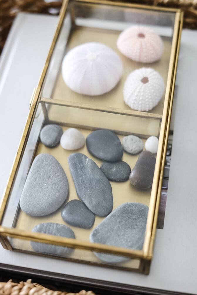 Summer Vibes: Achieve a Stylish Coastal Look with Secondhand Finds