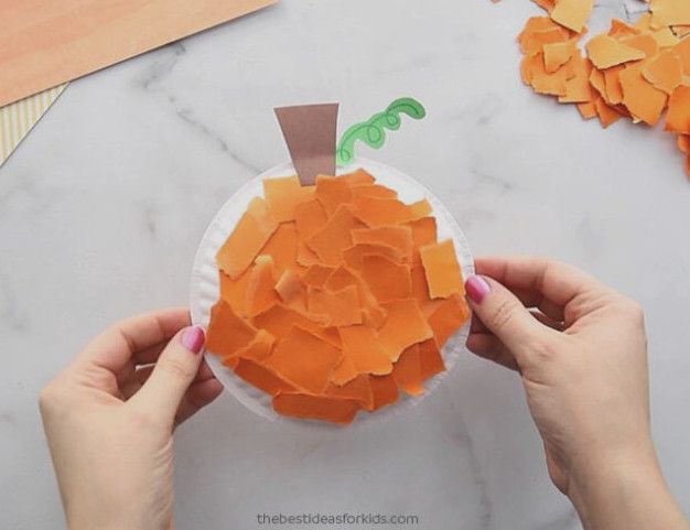 Construction Paper Plate Pumpkin Craft