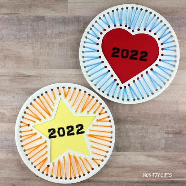 Paper plate New Year craft