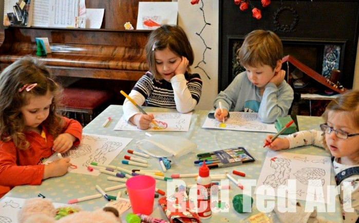 Chinese New Year Crafts for Kids - Dragon Puppets. Paper Dragon Crafts for kids #chinesenewyear #dragon #dragoncrafts #papercrafts