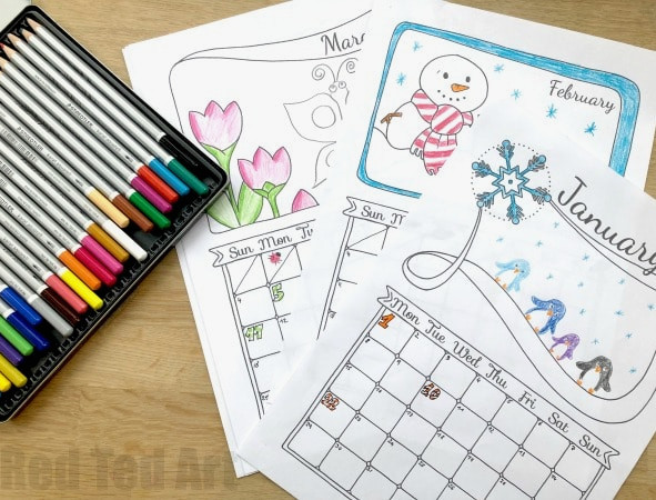 Free Adorable Printable Calendar.. this calendar is fast and simple to personalise for ANY year. Children can discover the days of the month while enjoying coloring and adding their own special touches. We adore this DIY Calendar Template. It also makes a wonderful last minute present for family members! #newyearseve #newyearsday #christmas #diycalendar #calendartemplate #freecalendar #calendar2018 #printables #templates