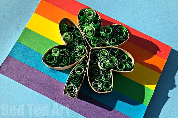 paper quilled shamrock