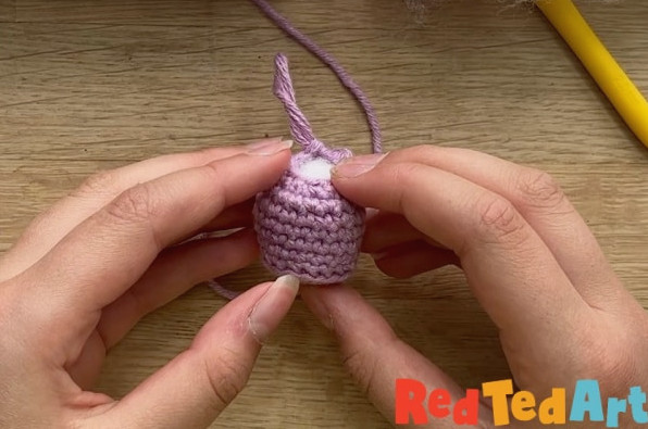 crochet penguin body