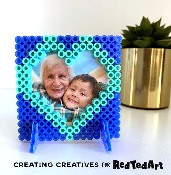 Hama bead picture frame heart for valentine's or mother's dya