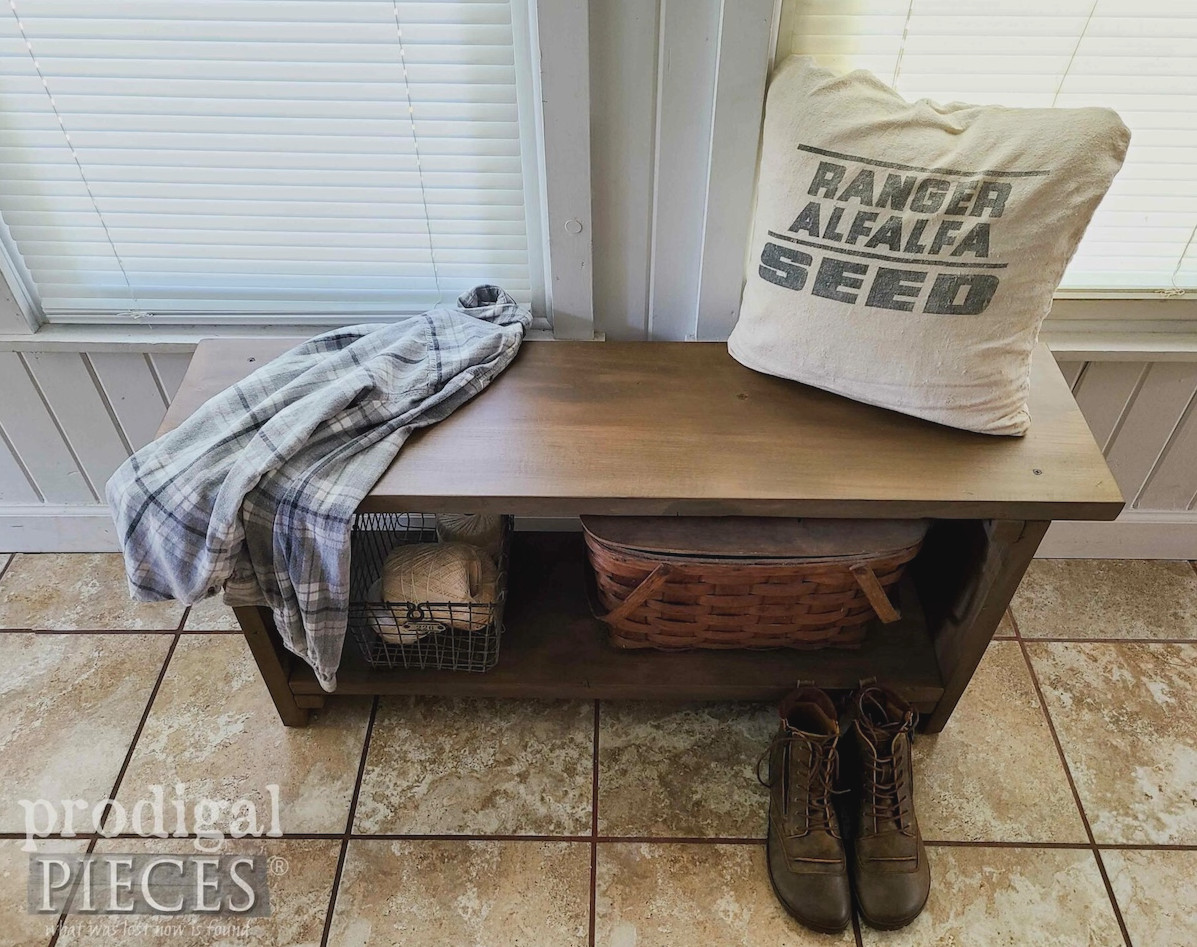 Reclaimed wood farmhouse bench