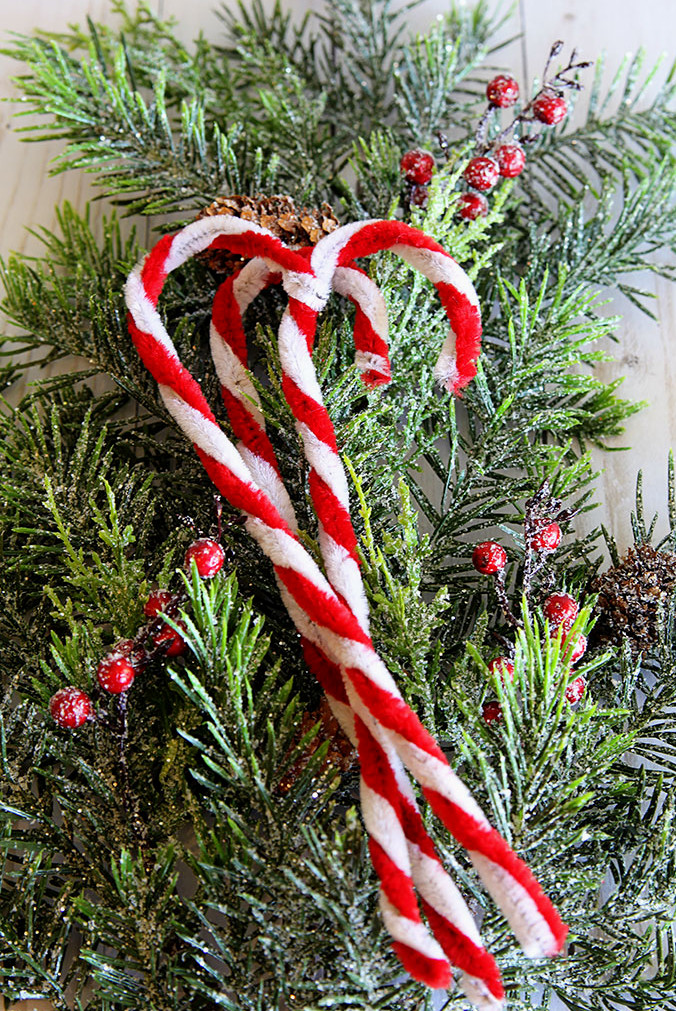 Homemade Pipe Cleaner Candy Canes