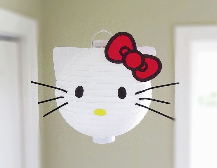 Hello Kitty Lantern