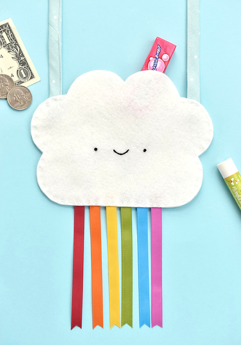 Cute cloud handbag