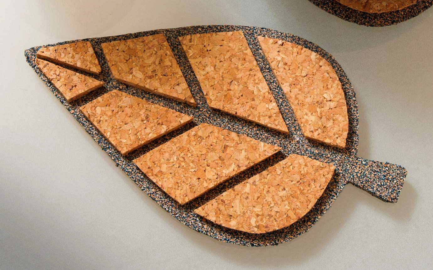 DIY trivets made with cork