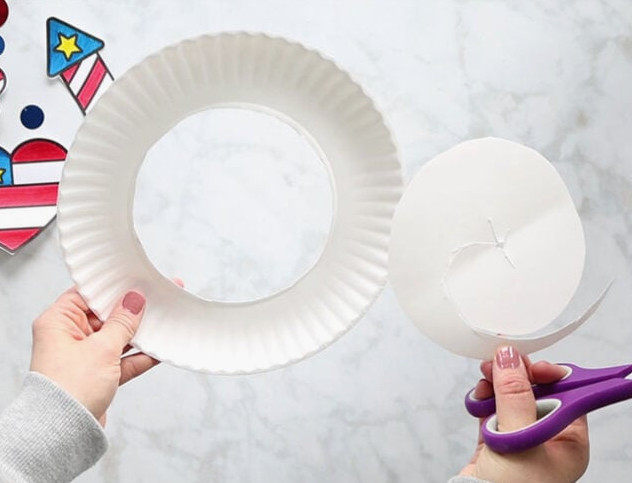 Remove the center of the paper plate